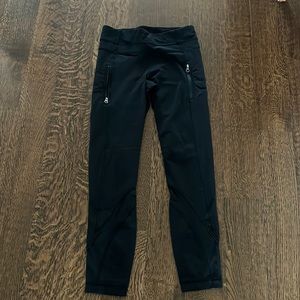 Lululemon leggings with pockets